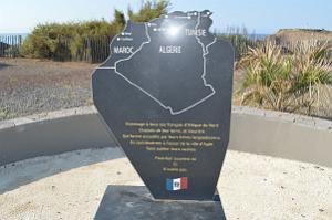 LA STELE DES P.N. AU CAP D AGDE AUX FALAISES DE LA CONQUE (7)